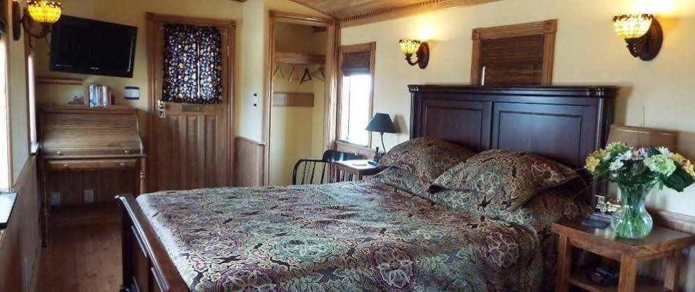 Clearview Station & Caboose B&B Creemore Esterno foto